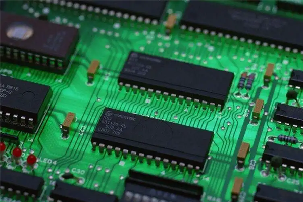 機(jī)器視覺之芯片視覺外觀缺陷檢測(cè)應(yīng)用