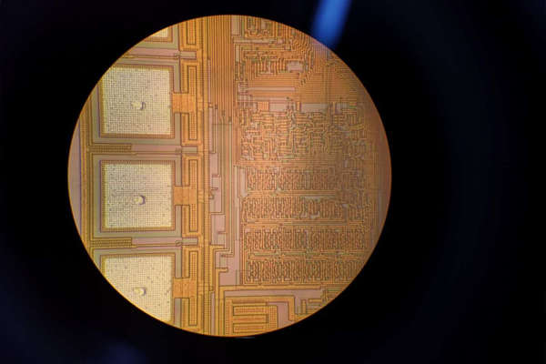 顯微鏡自動(dòng)聚焦技術(shù)概述